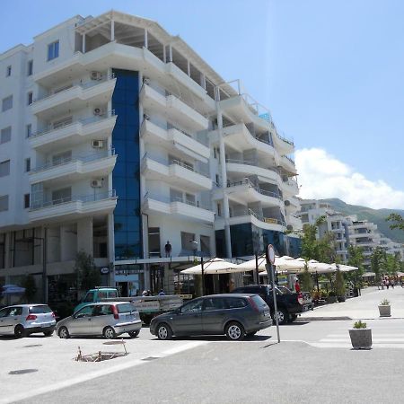 Lungomare Apartament Sea View Вльора Екстер'єр фото