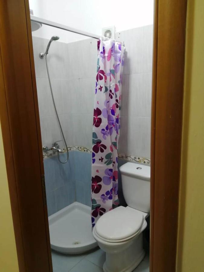 Lungomare Apartament Sea View Вльора Екстер'єр фото