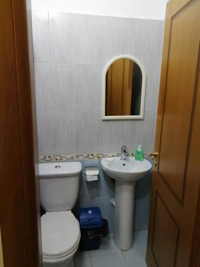 Lungomare Apartament Sea View Вльора Екстер'єр фото
