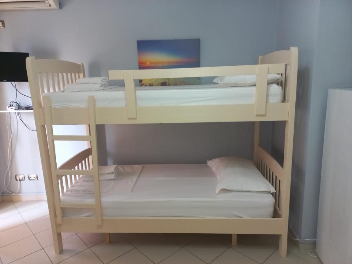 Lungomare Apartament Sea View Вльора Екстер'єр фото