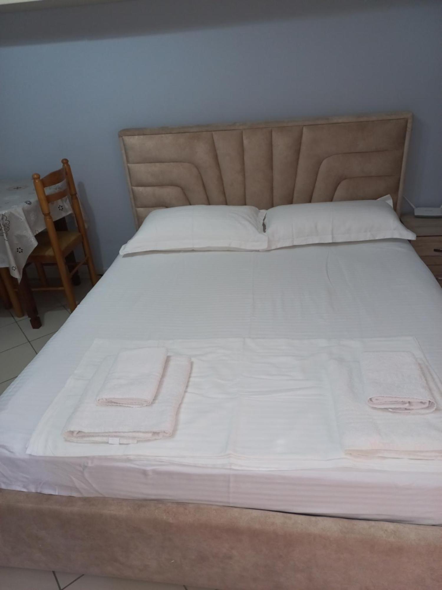 Lungomare Apartament Sea View Вльора Номер фото